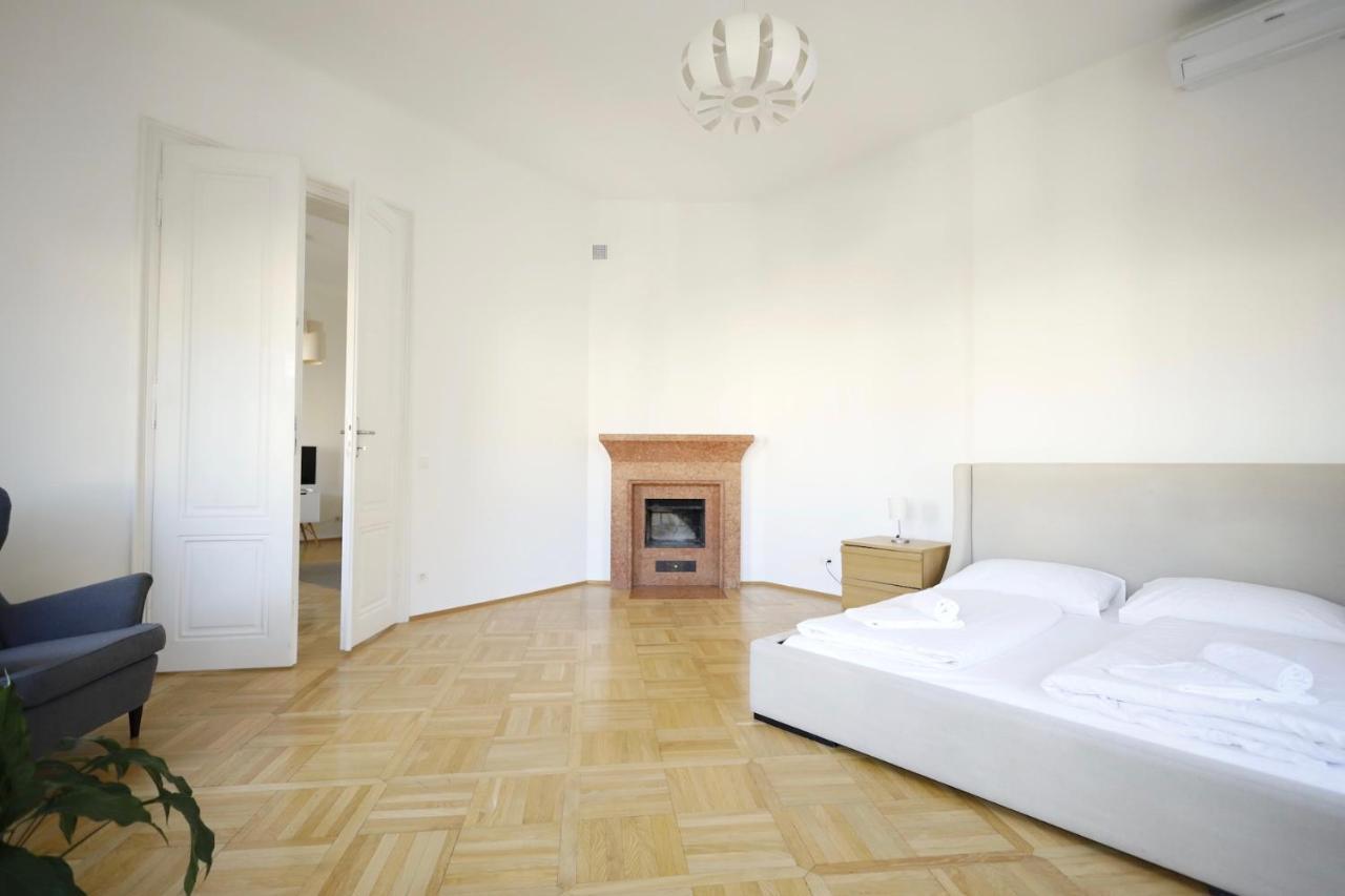 Heymi Apartments Oper Vienna Luaran gambar