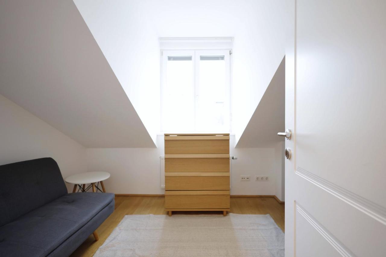 Heymi Apartments Oper Vienna Luaran gambar