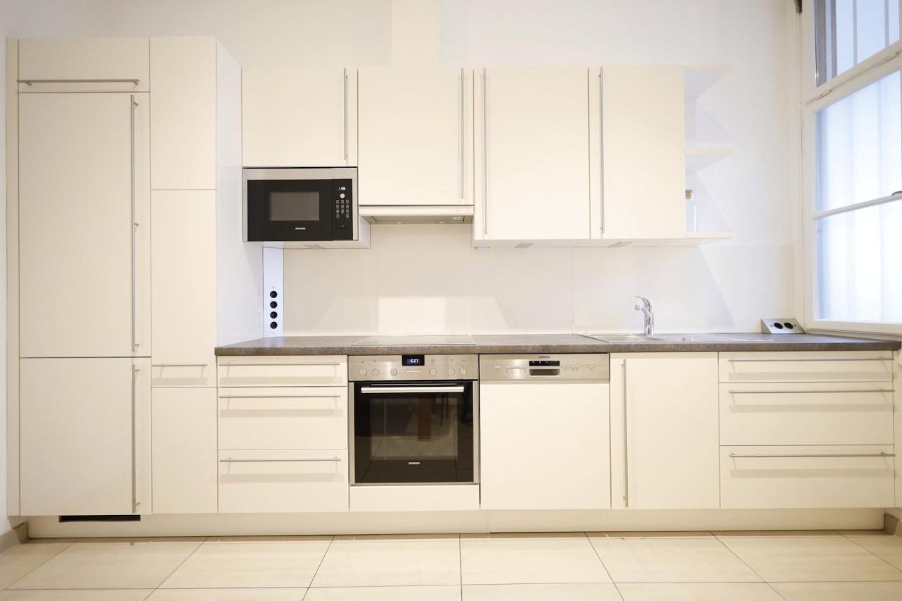 Heymi Apartments Oper Vienna Luaran gambar