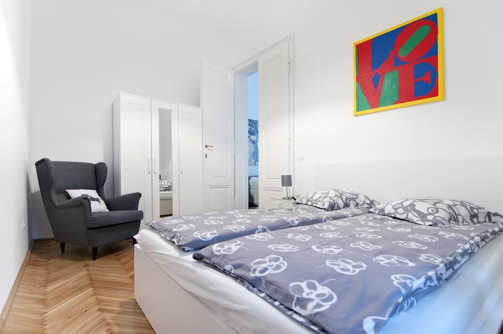 Heymi Apartments Oper Vienna Bilik gambar