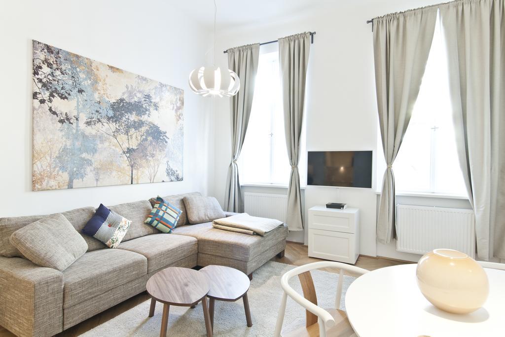 Heymi Apartments Oper Vienna Luaran gambar