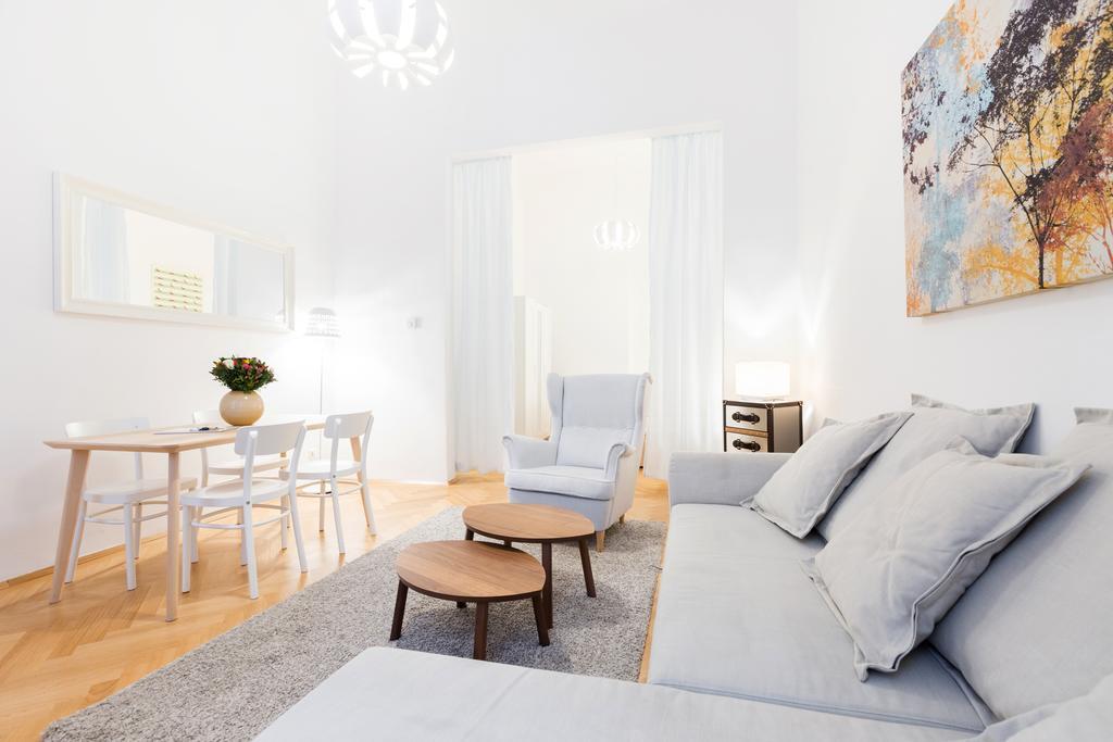 Heymi Apartments Oper Vienna Luaran gambar