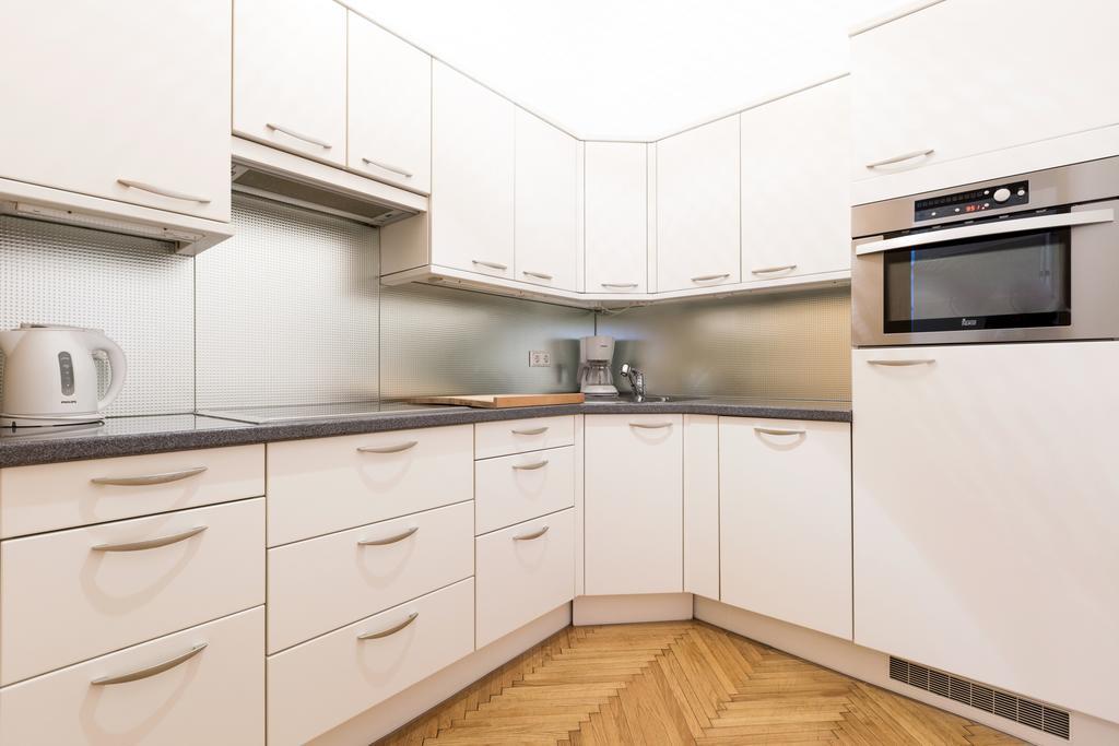 Heymi Apartments Oper Vienna Luaran gambar